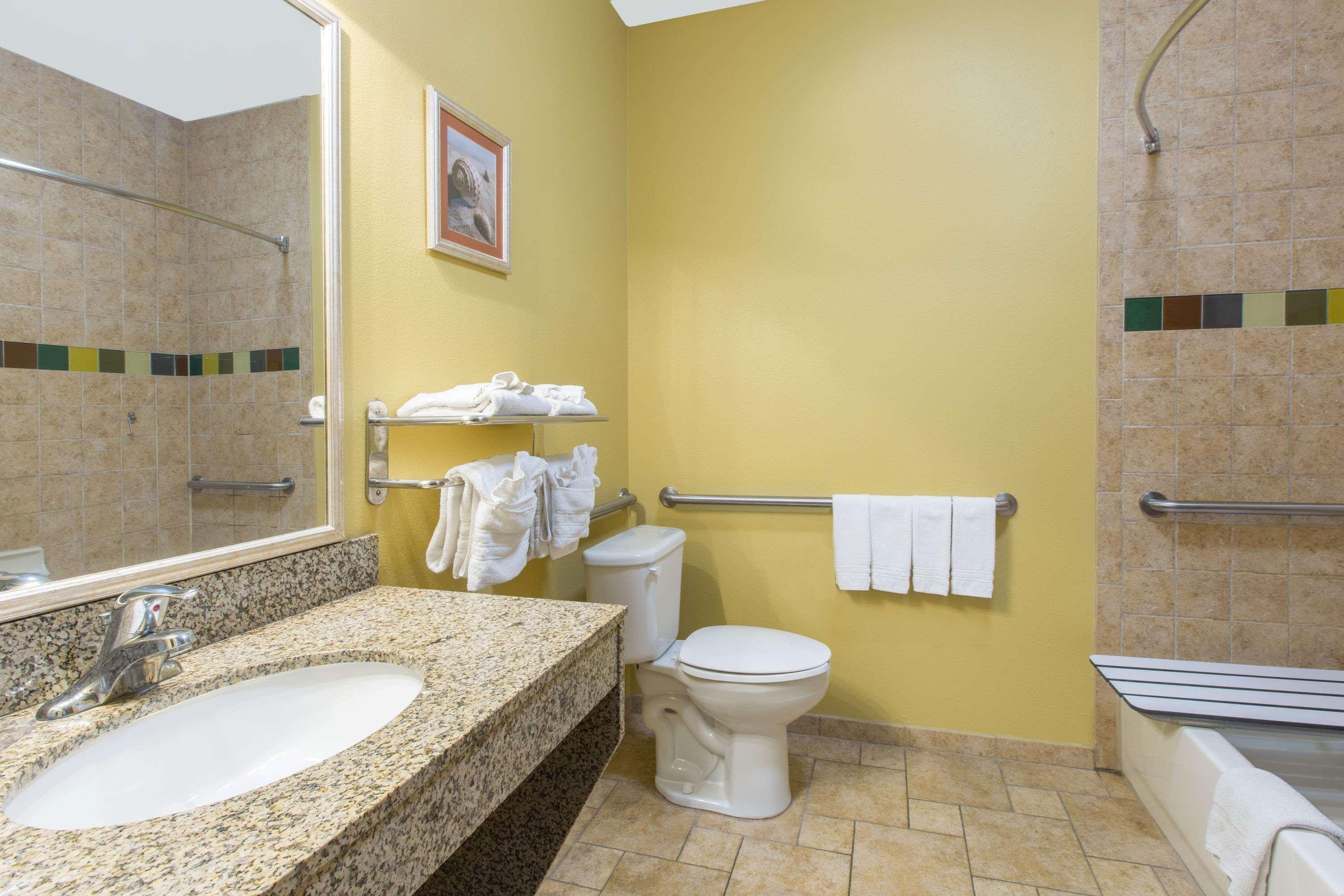 Hawthorn Extended Stay By Wyndham Corpus Christi Padre Isle Exterior photo